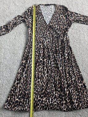 Banana Republic XS Like New Leopard Print Wrap Long Sleeve Dress